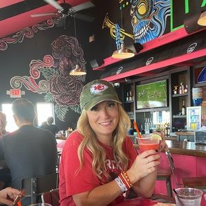 Meet your Posher, Jennie